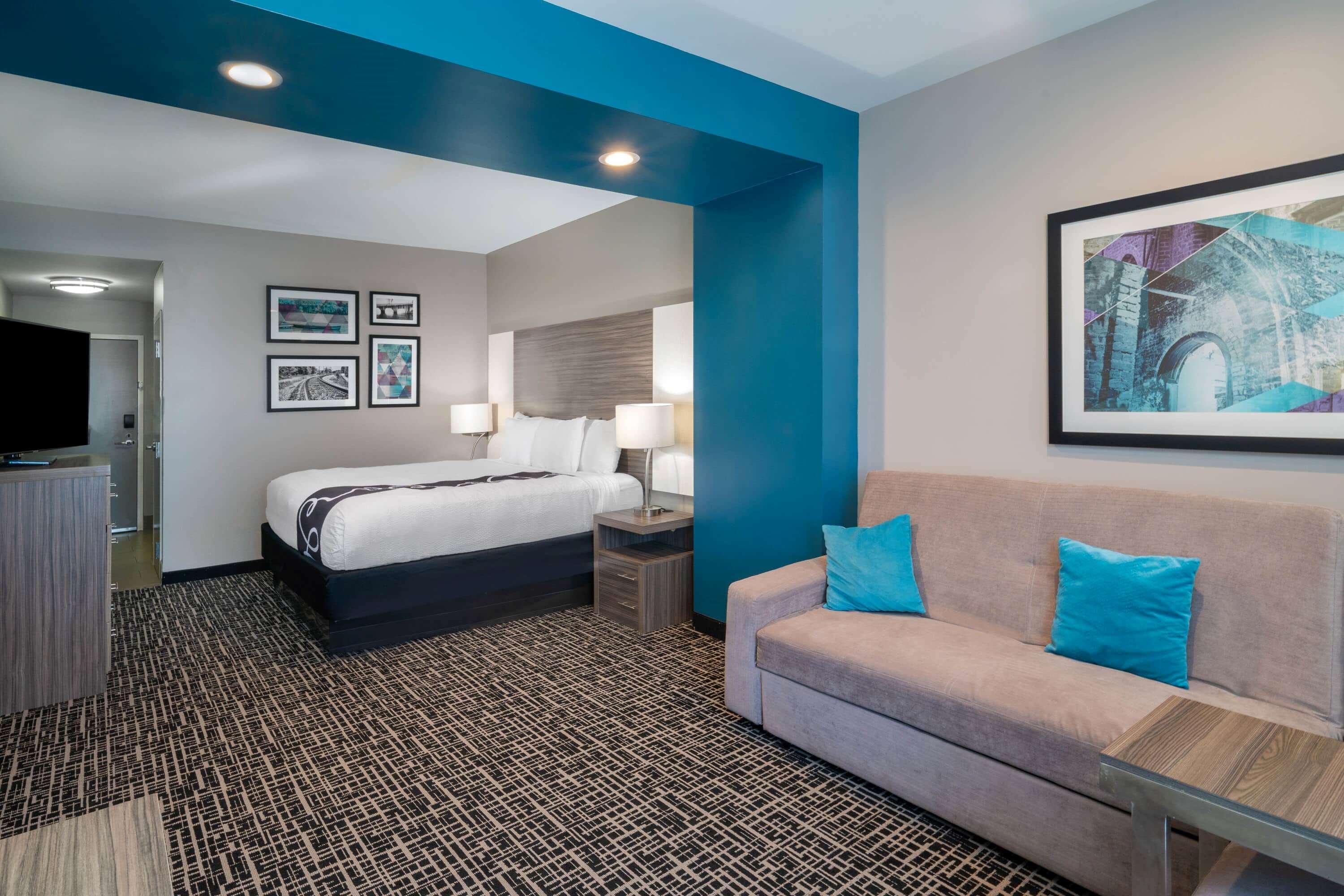 La Quinta By Wyndham Forsyth Hotel Bagian luar foto